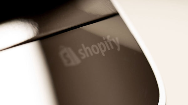 UNBOXING THE NEW SHOPIFY RETAIL KIT